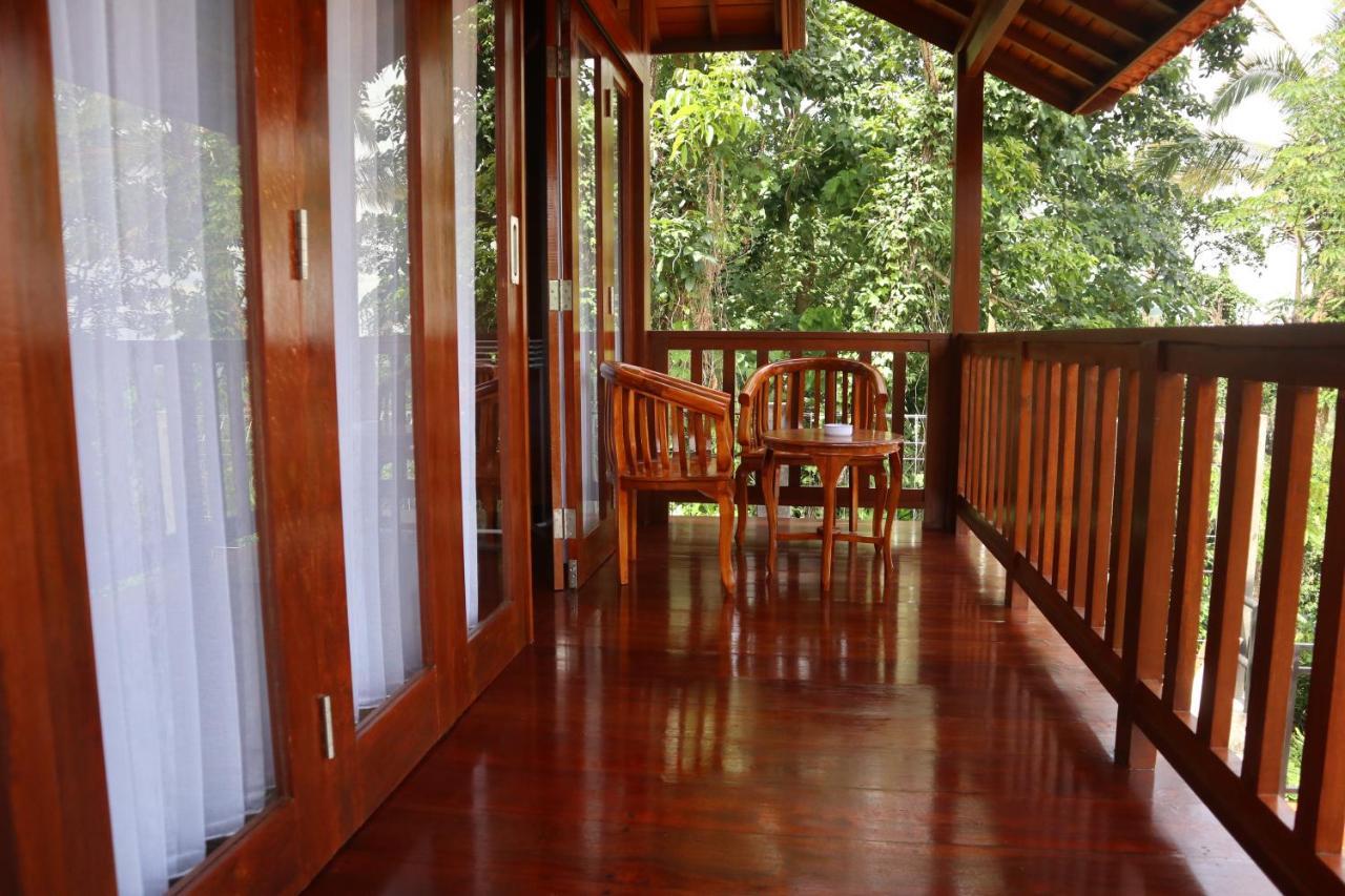 Bukit Kembang Sari Villa การางาเซ็ม ภายนอก รูปภาพ